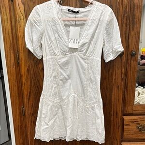Zara White Short Sleeve Dress